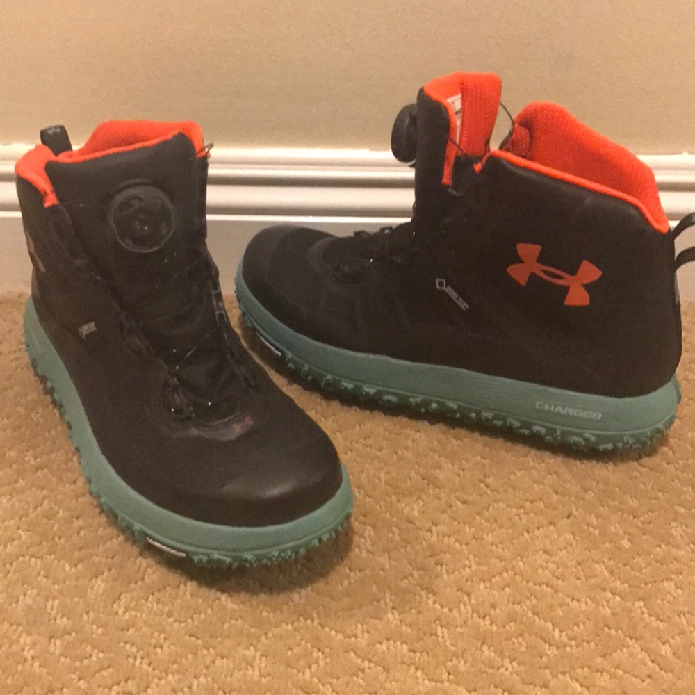 Under Armour Fat Tire Hiking Boots